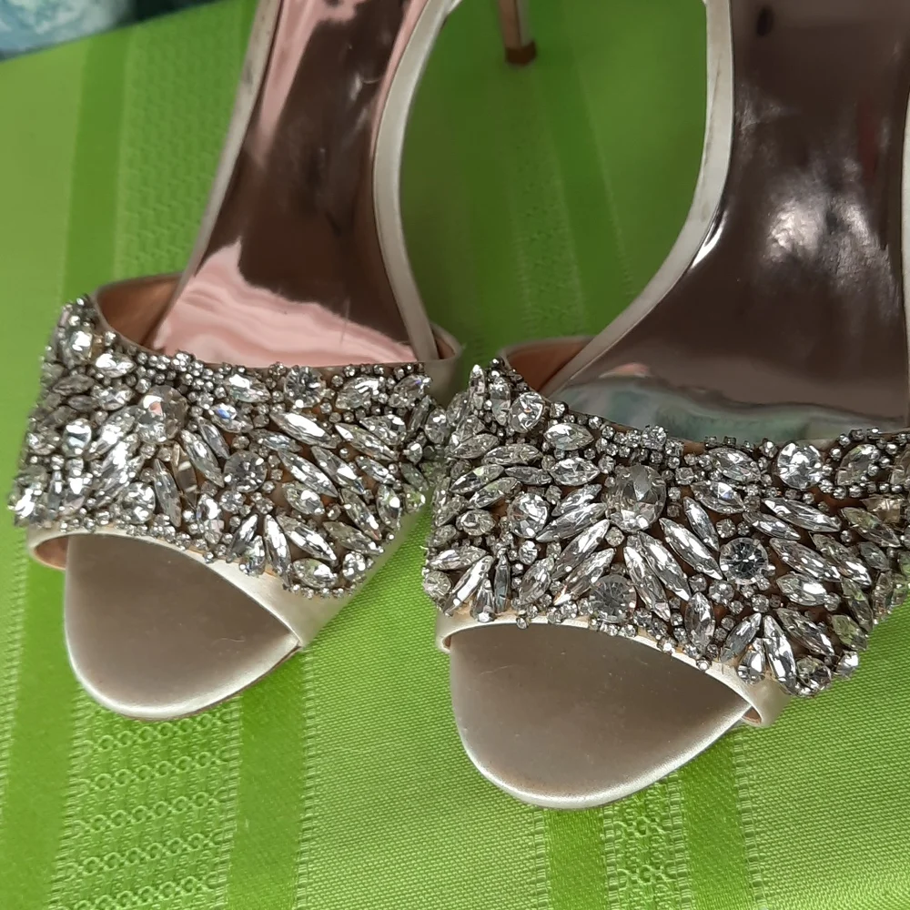 Size 10 fancy crystal rhinestone Badgley Mischka heel wedding shoes vintage - Picture 2 of 9